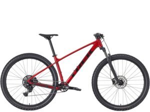 Trek Marlin 5 Gen 3 2026 S červená