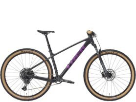 Trek Marlin 7 Gen 3 2026 L černá/fialová