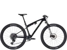 Trek Supercaliber SLR 9.8 X0 Flight Attendant Gen 2 2026 L tmavě šedá