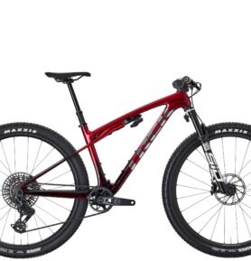 Trek Supercaliber SLR 9.8 X0 Flight Attendant Gen 2 2026 ML červená