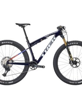 Trek Supercaliber SLR 9.8 XT Di2 Gen 2 2026 ML tmavě modrá