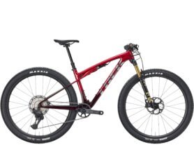 Trek Supercaliber SLR 9.8 XT Di2 Gen 2 2026 M červená