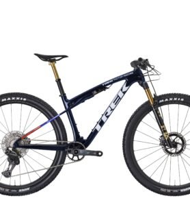 Trek Supercaliber SLR 9.9 XTR Di2 Gen 2 2026 L tmavě modrá