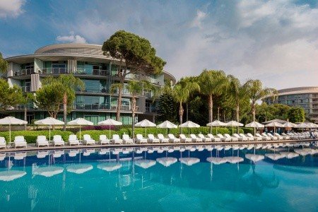 Calista Luxury Resort