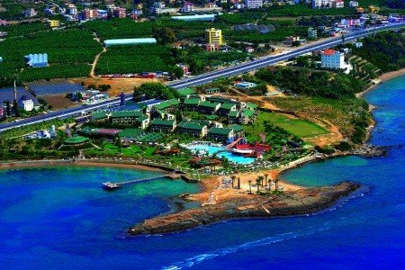 Oz Hotels Incekum Beach Resort