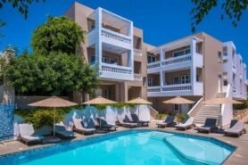 Aparthotel Troulis