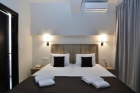Carisa Suites And Apartments