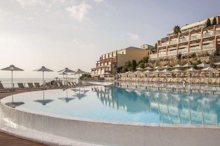 Apostolata Island Resort