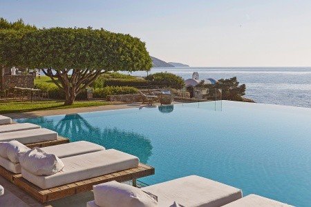 St. Nicolas Bay