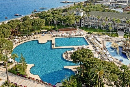 Dobedan World Palace (Ex. Alva Donna World Palace)