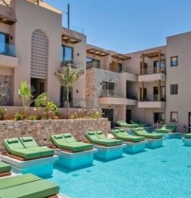 Paralos Venus Suites