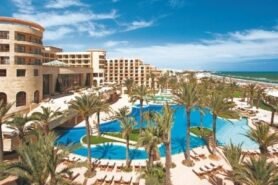 Mövenpick Resort & Marine Spa