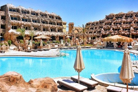 Caves Beach Resort Hurghada