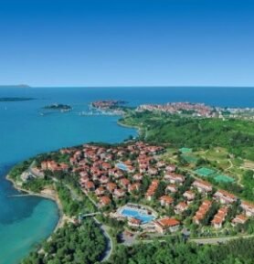 Viva Mare Beach