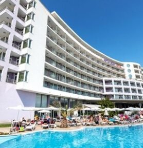 Sentido Neptun Beach