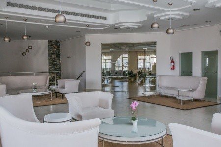 Almyra Resort
