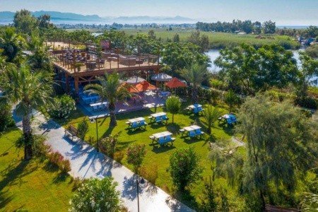 Port Nature Resort & Spa