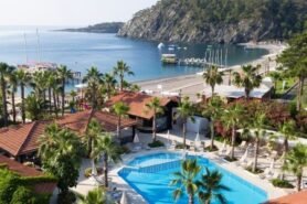 Club Akman Beach