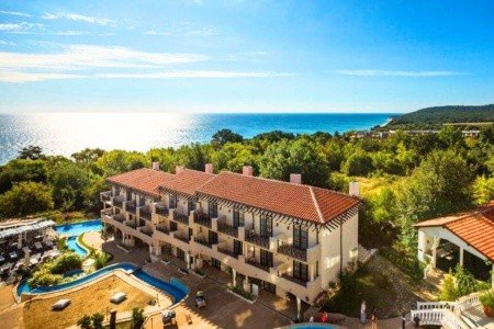 The Cliff Beach & Spa