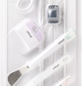 Cricut Essential Tool Set With 33 cm Trimmer