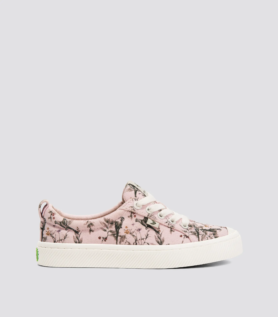 Cariuma OCA Low Pale Lilac Parrot Print Canvas Sneaker - Lilac / Women 10.5 / Men 9
