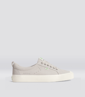 Cariuma OCA Low Vintage White Suede Sneaker - Vintage White / Women 10.5 / Men 9
