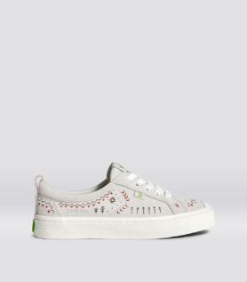 Cariuma OCA Low Smoke White Suede Embroidered Sneaker - Smoke White / Women 9.5 / Men 8