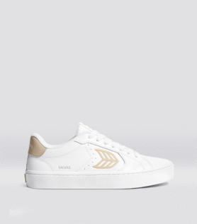 Cariuma SALVAS White Leather Shifting Sand Logo Sneaker - White/Shifting Sand / Women 10.5 / Men 9