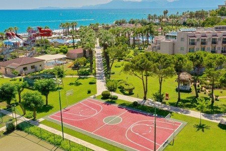 Crystal Tat Beach Golf Resort & Spa