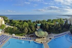 Sol Nessebar Palace