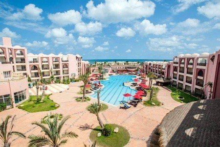 Lella Meriam Hotel & Club