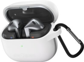 AlzaGuard Premium Silicone Case pro Samsung Galaxy Buds 3 / Pro bílé