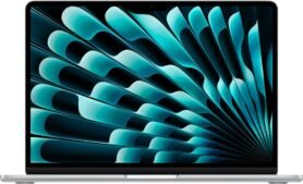 MacBook Air 13" M5 International 2026 Stříbrný