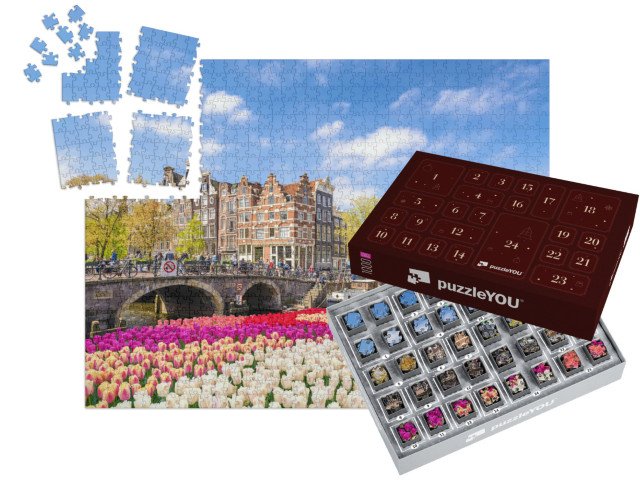 Adventní kalendář „Břeh kanálu s kvetoucími tulipány na jaře, Amsterdam, Holandsko“