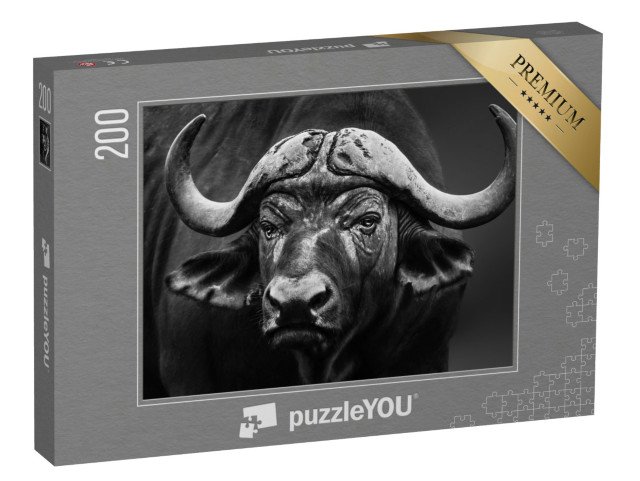 puzzle 200 dílků „Černobílý záběr bizoního býka zblízka“