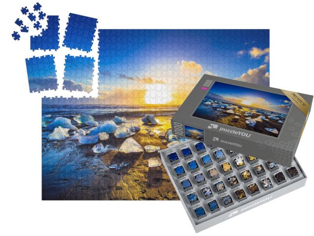 SMART SORTED® | Puzzle 1000 dílků „Ledové útesy s černou písečnou pláží na pláži Jokulsarlon, Island“