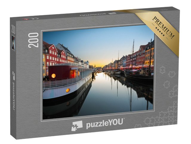 puzzle 200 dílků „Lodě v Nyhavnu při západu slunce, Kodaň, Dánsko“