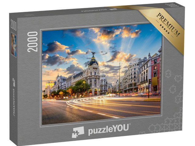 puzzle 2000 dílků „Madrid s ulicemi Calle de Alcala a Gran Via, Španělsko“
