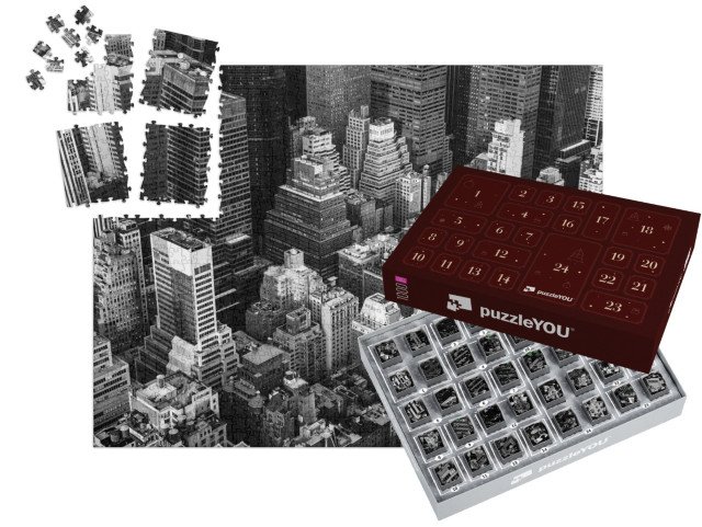 Adventní kalendář „Manhattan ze vzduchu, černobíle, New York, USA“
