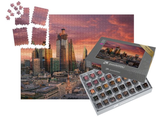 SMART SORTED® | Puzzle 1000 dílků „Ohnivý západ slunce nad londýnskou finanční čtvrtí, Anglie“