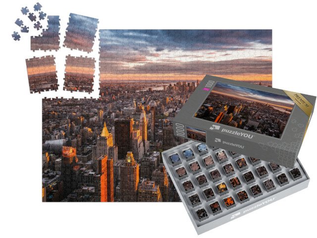 SMART SORTED® | Puzzle 1000 dílků „Panorama Manhattanu při západu slunce, USA“