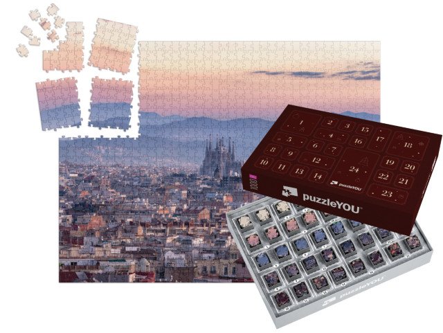 Adventní kalendář „Panoramatický výhled na chrám Sagrada Família a Barcelonu, Španělsko“