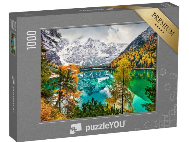 puzzle „První sníh na jezeře Braies, Dolomity, Itálie“