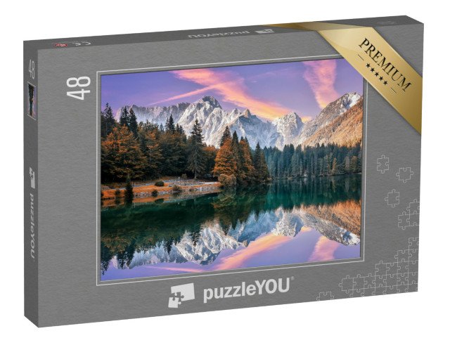 puzzle 48 dílků „Východ slunce na podzim u jezera Fusine, Itálie“