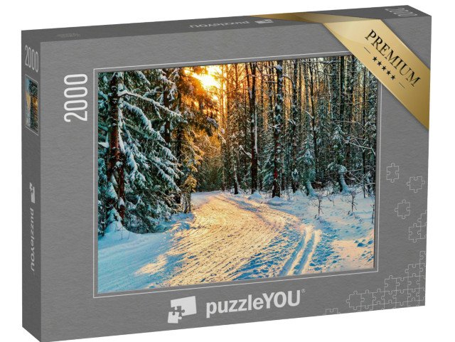 puzzle 2000 dílků „Zimní lesní cesta v zasněženém lese s jedlemi“