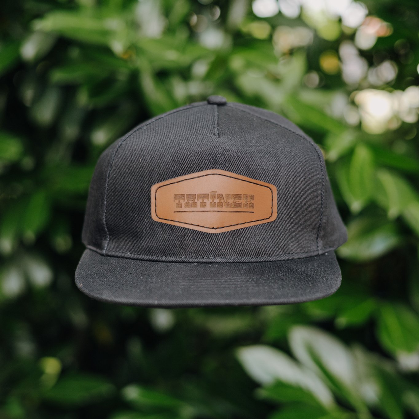 Wood Style Snapback černý Styl nášivky: TATÍNEK