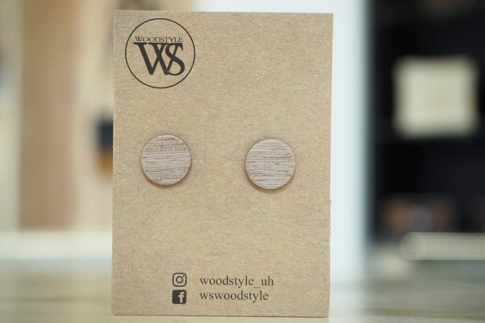 Wood Style Náušnice dýhy Šedé hedvábí