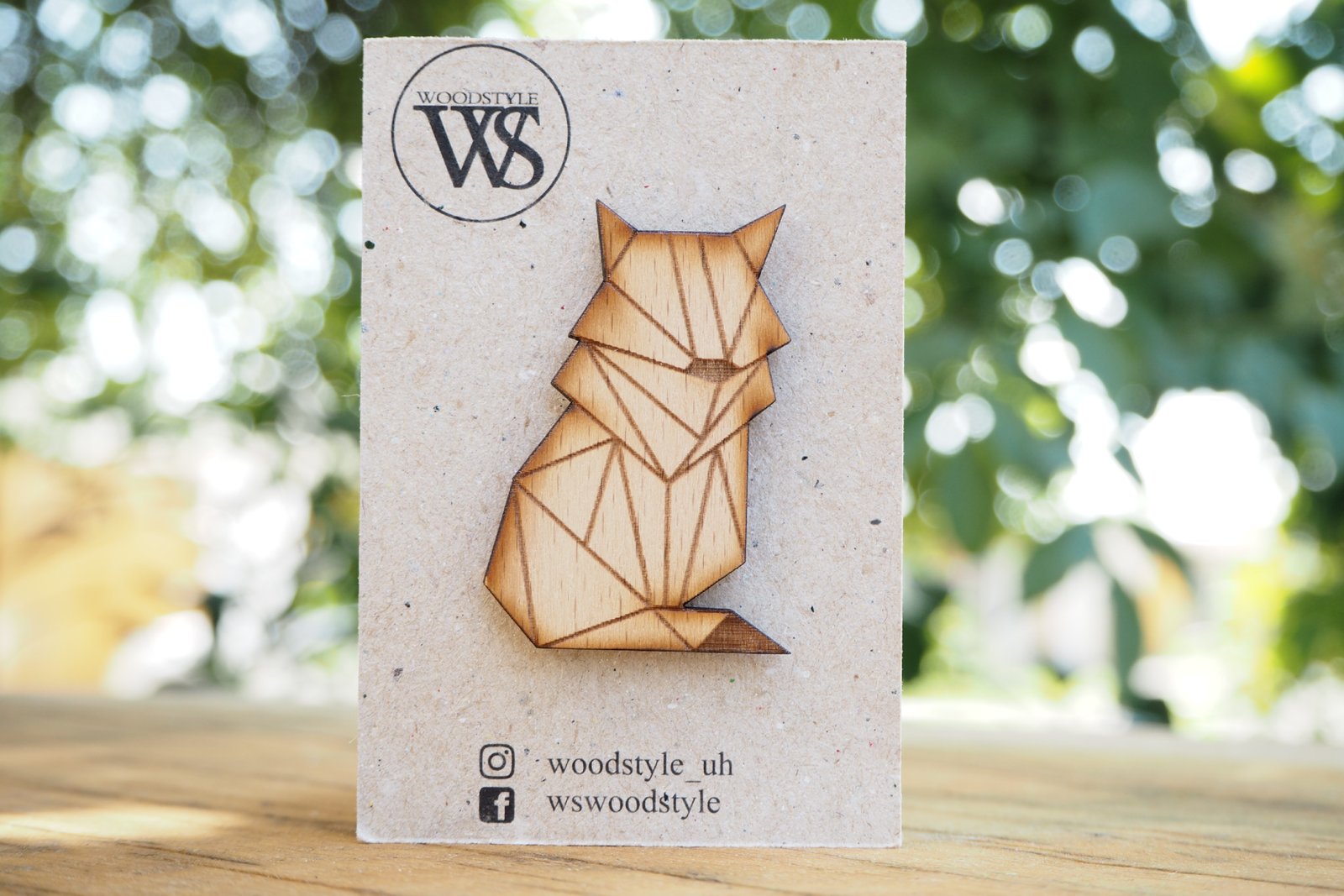 Wood Style Brož Wolf