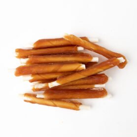 Magnum Chicken Roll on Rawhide Stick 250 g