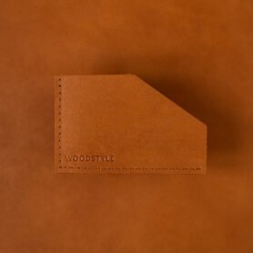 Wood Style Pouzdro na karty LÍSTEK - Skořice